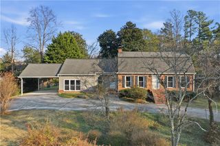 205 Hart Circle, Dallas, GA 30132