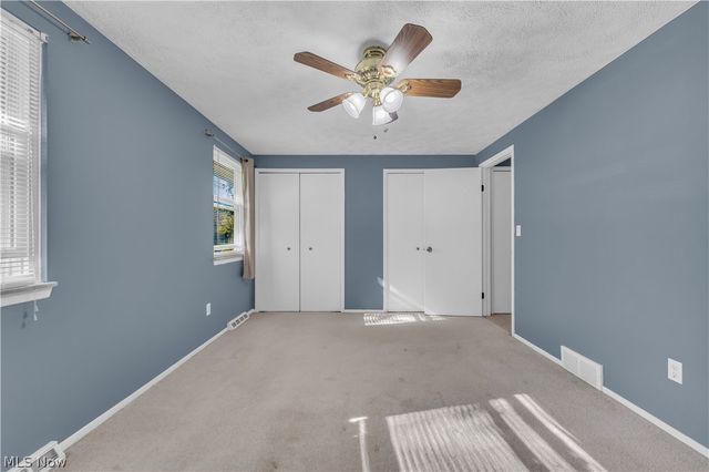 6033 Harrison Street, Mentor, OH 44060