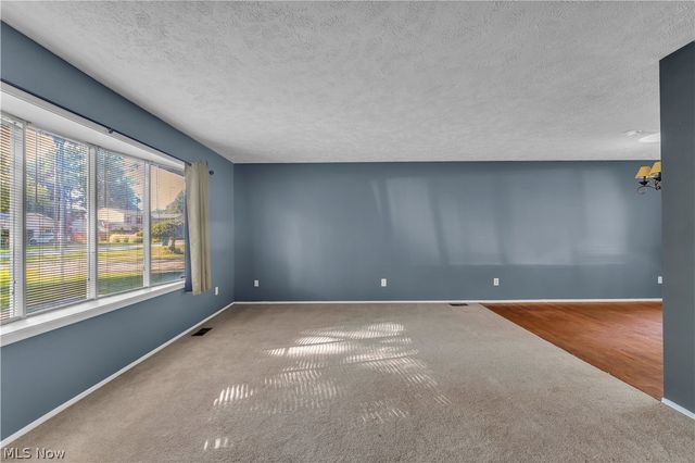 6033 Harrison Street, Mentor, OH 44060