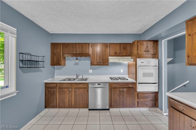 6033 Harrison Street, Mentor, OH 44060