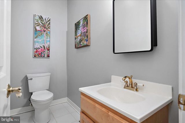 9410 LAKE VIEW DR, Berlin, MD 21811