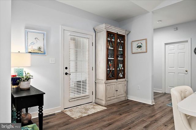 9410 LAKE VIEW DR, Berlin, MD 21811