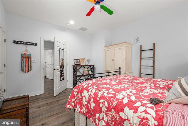 9410 LAKE VIEW DR, Berlin, MD 21811