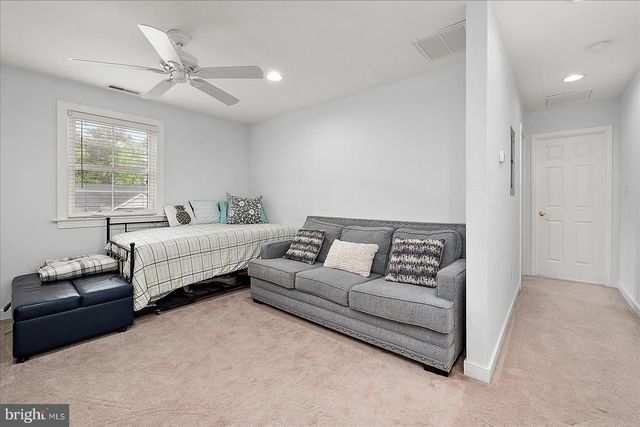 9410 LAKE VIEW DR, Berlin, MD 21811