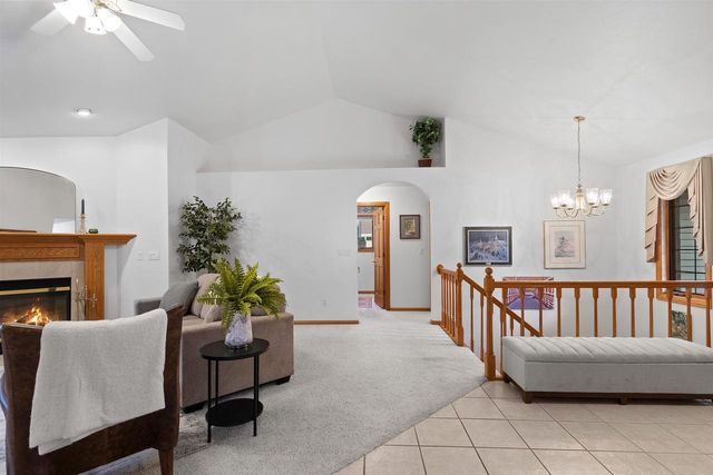 3096 LEPAK LANE, Green Bay, WI 54313