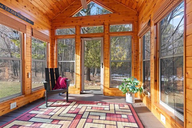 3096 LEPAK LANE, Green Bay, WI 54313