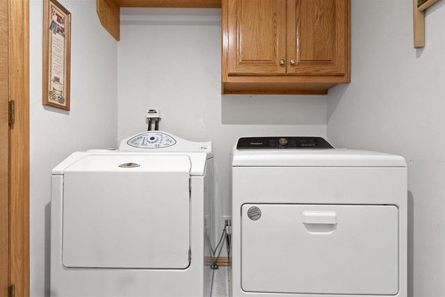 3096 LEPAK LANE, Green Bay, WI 54313