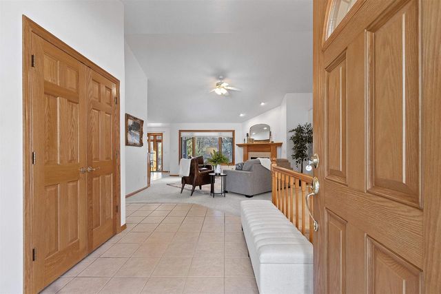 3096 LEPAK LANE, Green Bay, WI 54313