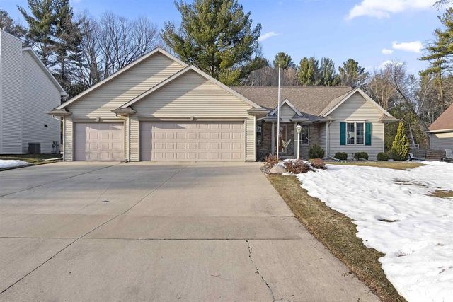 3096 LEPAK LANE, Green Bay, WI 54313