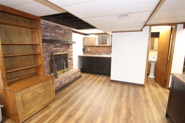 11415 W 49th Terrace, Shawnee, KS 66203