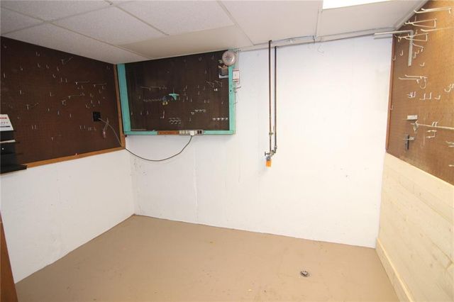 11415 W 49th Terrace, Shawnee, KS 66203