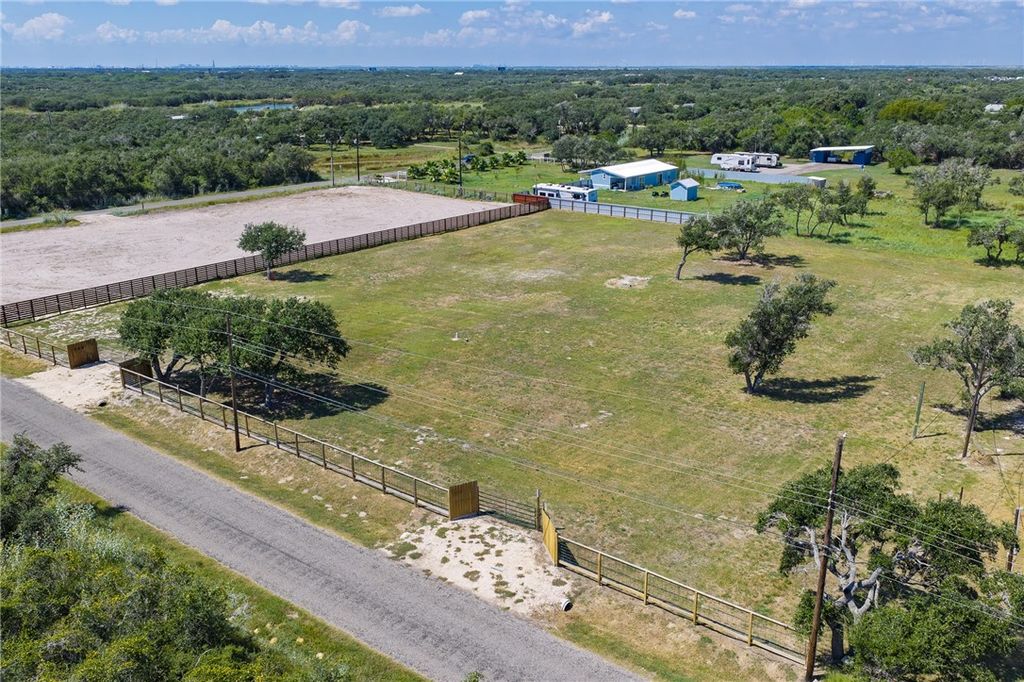 732 Shaver, Aransas Pass, TX 78336 — photo 5