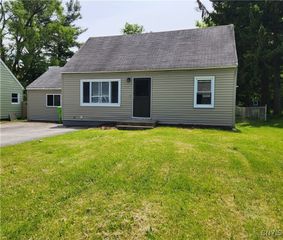 116 Kendall Drive East, Manlius, NY 13057