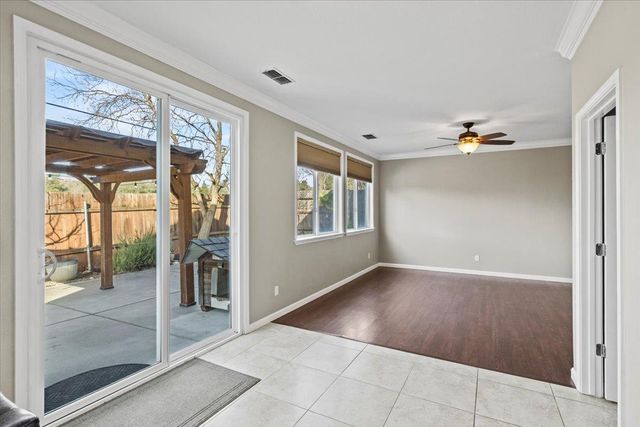 4056 Aitken Dairy Rd, Rocklin, CA 95677