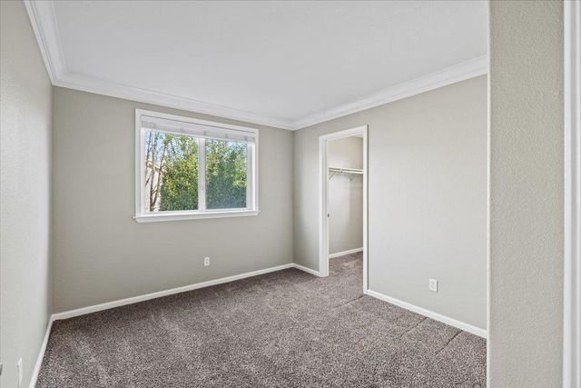 4056 Aitken Dairy Rd, Rocklin, CA 95677