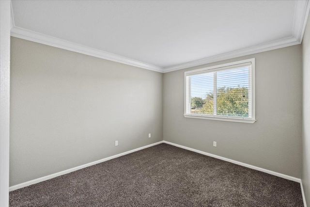 4056 Aitken Dairy Rd, Rocklin, CA 95677