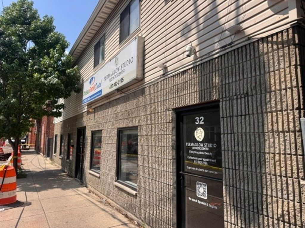 34 Central Avenue, Chelsea, MA 02150
