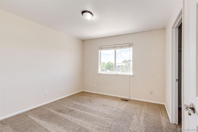 24621 E Kansas Circle, Aurora, CO 80018