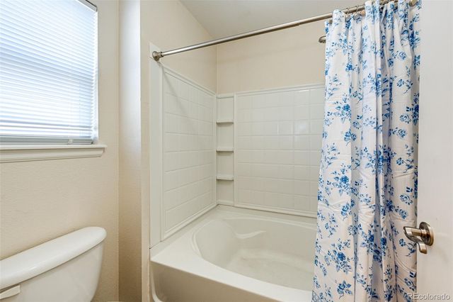 24621 E Kansas Circle, Aurora, CO 80018