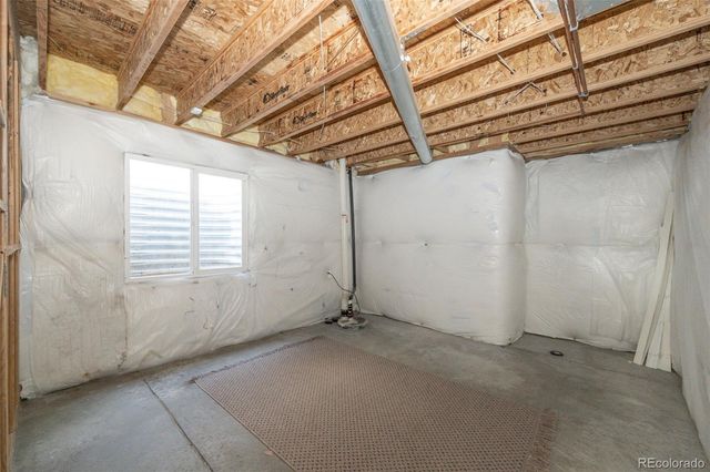24621 E Kansas Circle, Aurora, CO 80018