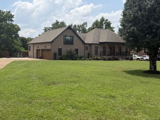 1709 Wrencrest Dr, Mount Juliet, TN 37122
