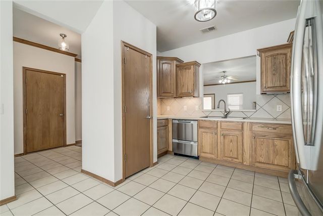 17633 Cobalt Avenue, Edmond, OK 73012