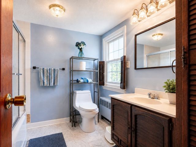 83 Harman Avenue, Seekonk, MA 02771