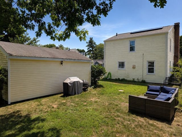 83 Harman Avenue, Seekonk, MA 02771