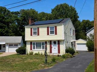 83 Harman Avenue, Seekonk, MA 02771