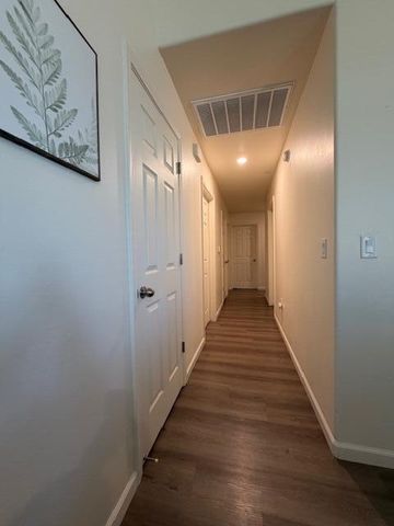 1192 Creekside Place, Porterville, CA 93257