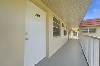 31 Pine Arbor Lane Unit 204, Vero Beach, FL 32962