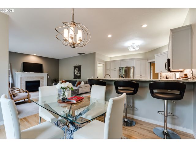 3320 SAINT THOMAS St, Eugene, OR 97408