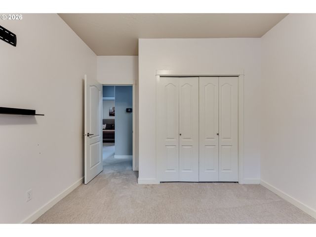 3320 SAINT THOMAS St, Eugene, OR 97408