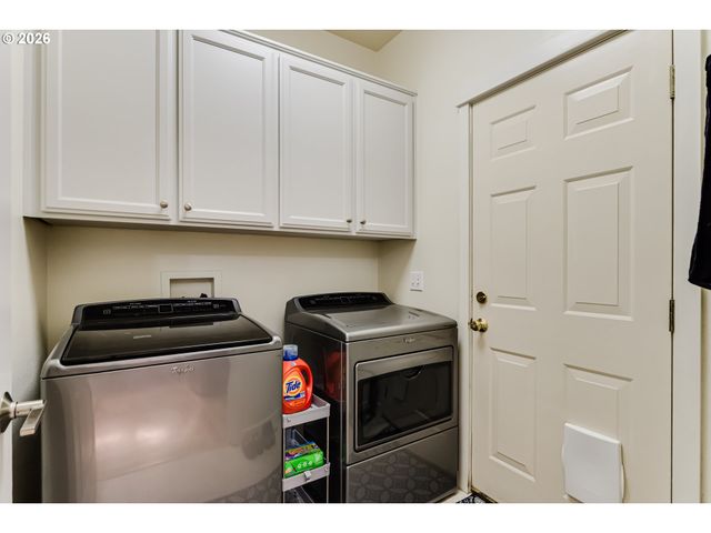 3320 SAINT THOMAS St, Eugene, OR 97408