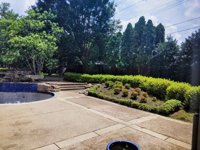 120 FOUNDERS LN, Memphis, TN 38103