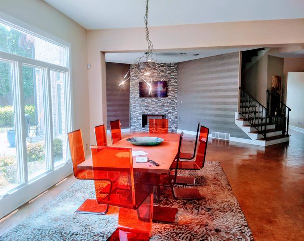 120 FOUNDERS LN, Memphis, TN 38103