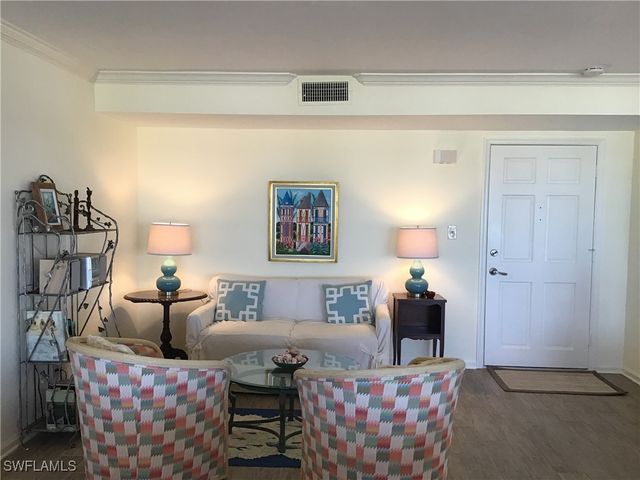 2600 Gulf Shore BLVD N 64, Naples, FL 34103