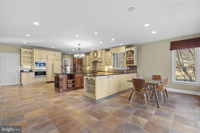 3091 EMERALD VALLEY RD, Ellicott City, MD 21042