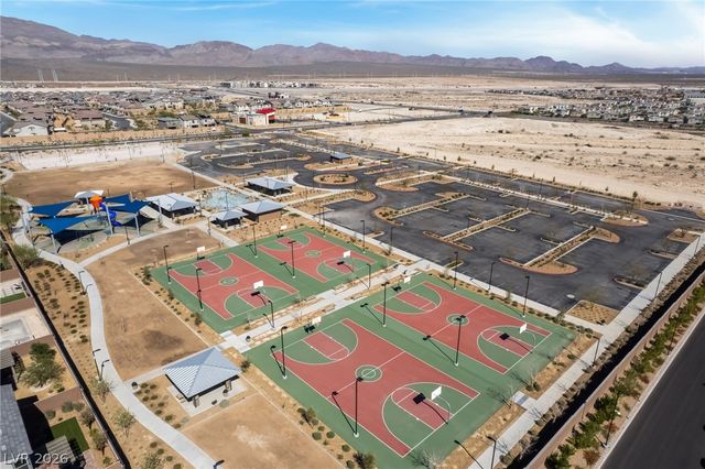 1305 Crimson Sunbird Avenue, North Las Vegas, NV 89084