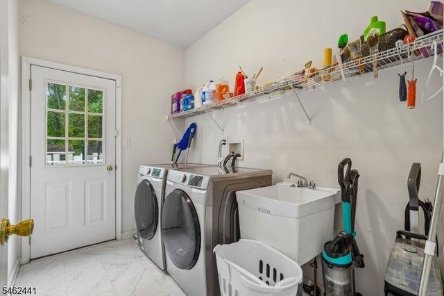 25 Elizabeth Ave, Washington Twp., NJ 07882