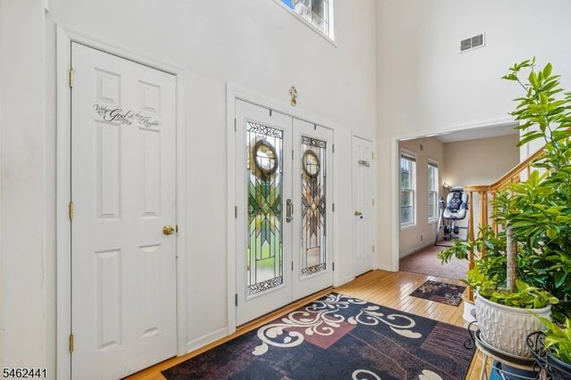 25 Elizabeth Ave, Washington Twp., NJ 07882