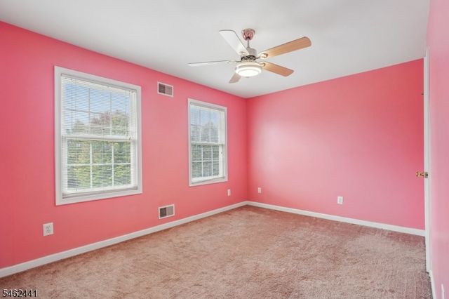 25 Elizabeth Ave, Washington Twp., NJ 07882