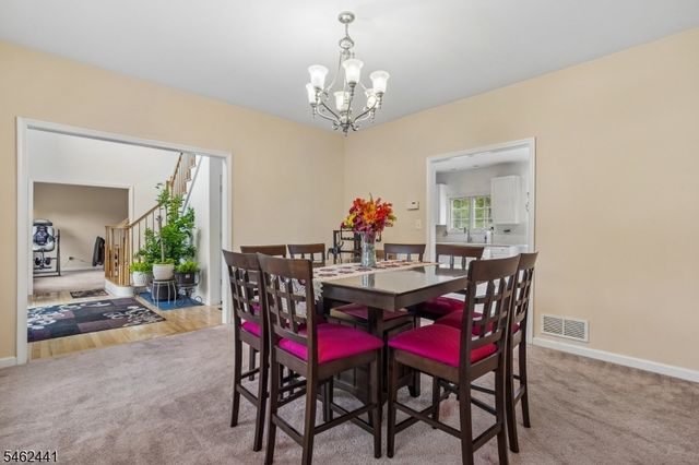 25 Elizabeth Ave, Washington Twp., NJ 07882
