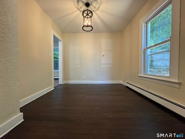 28 Quinlan Avenue, Meriden, CT 06451