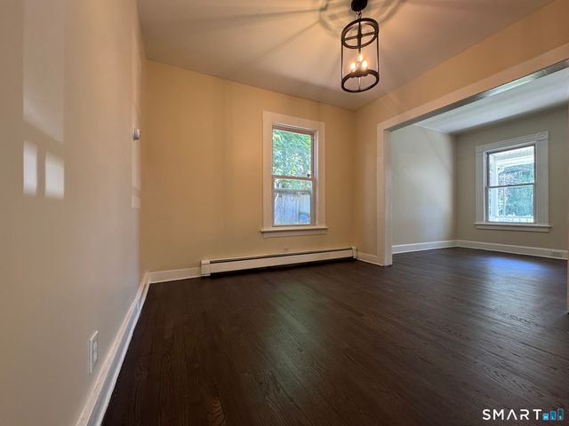 28 Quinlan Avenue, Meriden, CT 06451