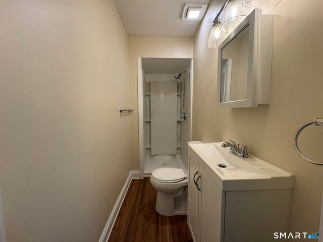 28 Quinlan Avenue, Meriden, CT 06451