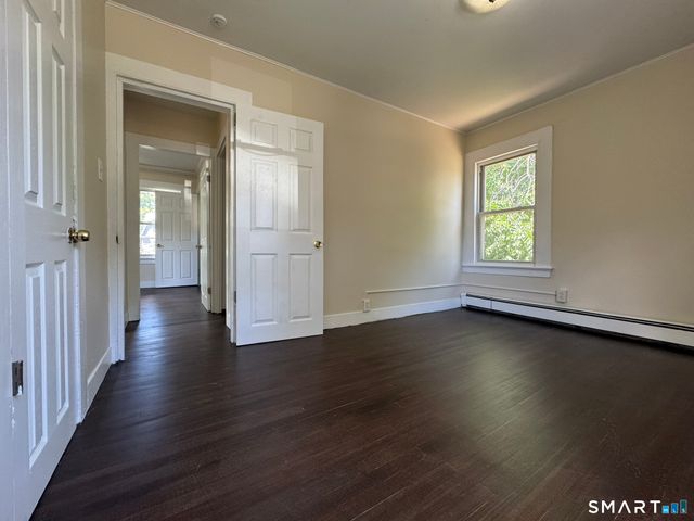 28 Quinlan Avenue, Meriden, CT 06451