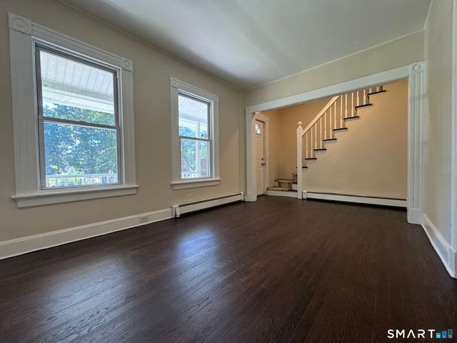 28 Quinlan Avenue, Meriden, CT 06451
