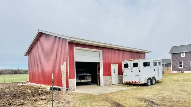 2800 W Clarksville Road, Lake Odessa, MI 48849