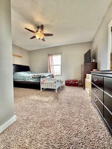 2800 W Clarksville Road, Lake Odessa, MI 48849